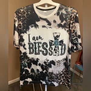 T6. Boutique short sleeve T-shirt